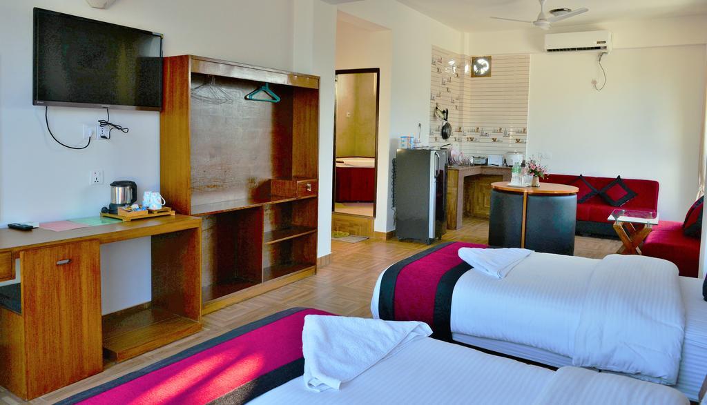 Hotel City Inn - Mountain View Ποκάρα Εξωτερικό φωτογραφία